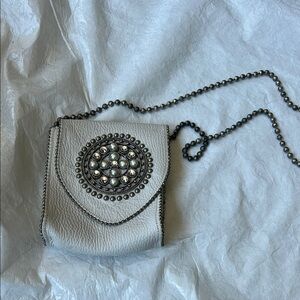 Elegant White Chain Bag